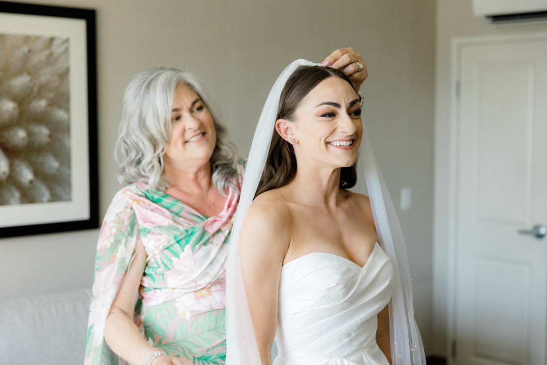 Melani E.: Love at First Sight