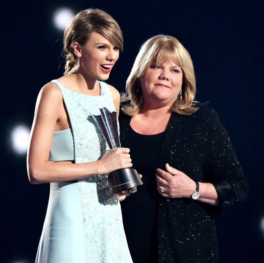 But What Will Taylor Swift's Mom Wear for the Wedding?